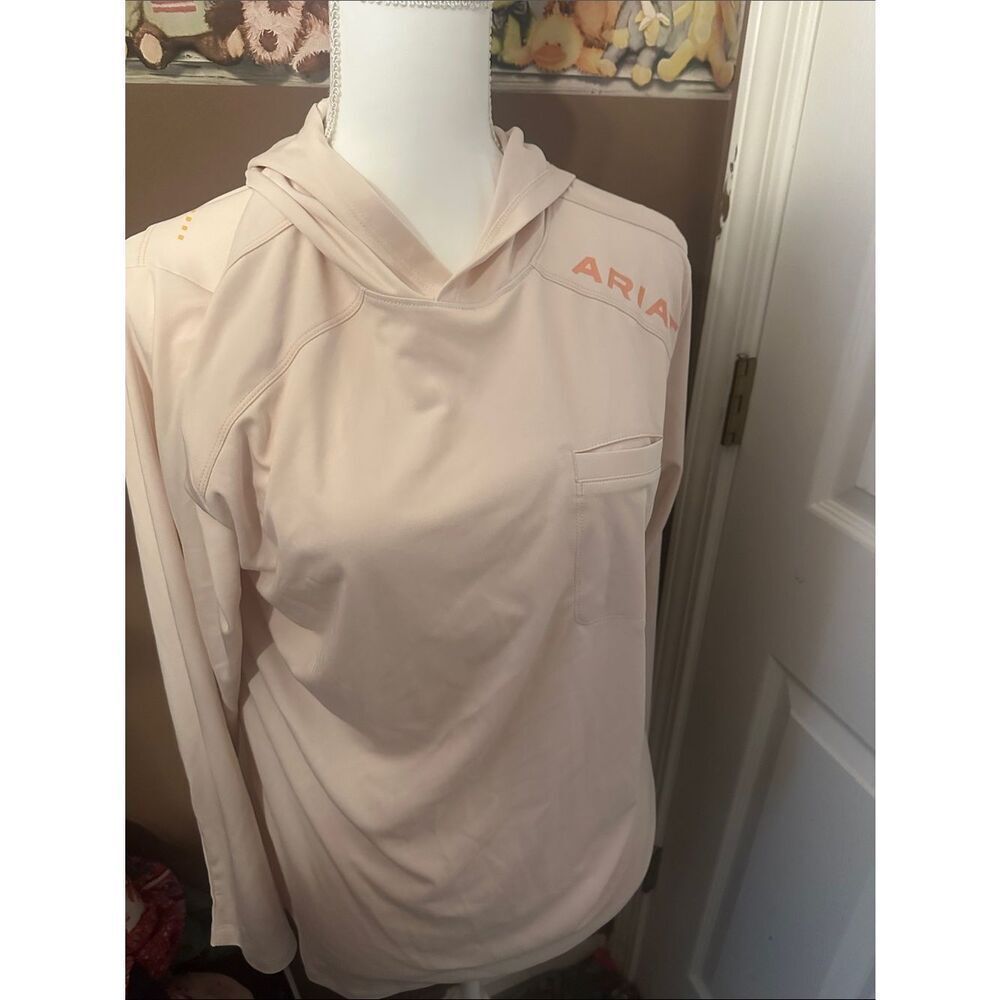 Ariat Rebar Sunblocker  Hooded Tshirt NWT Size medium